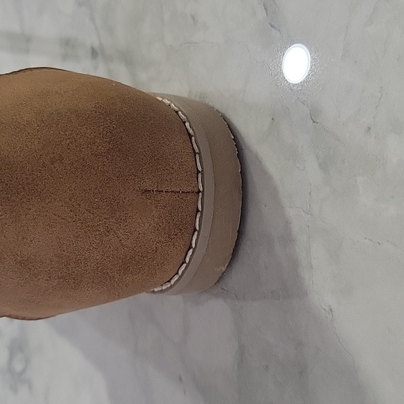 Kids Insulated Winter Boot - Picture 7 of 11